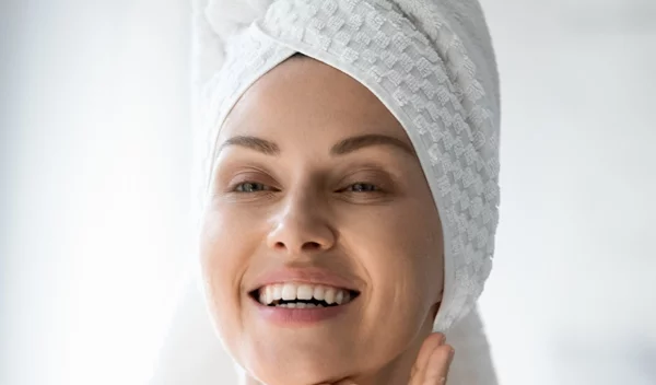 Έγκαιρη πρόληψη στην αντιγήρανση: Τα must-haves για να εξασφαλίσεις μια νεανική επιιδερμίδα