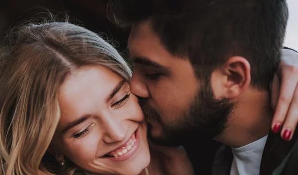 Ποια μέθοδος αντισύλληψης σου ταιριάζει; Μάθε εδώ τα υπέρ και τα κατά κάθε επιλογής