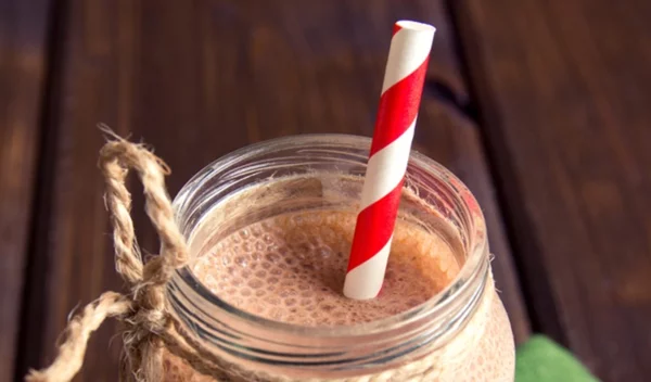 Super ενεργειακό smoothie με κακάο και μόνο 149 θερμίδες