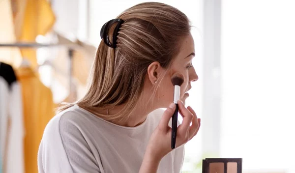 Κάτι κάνω λάθος και το μακιγιάζ μου δεν έχει διάρκεια