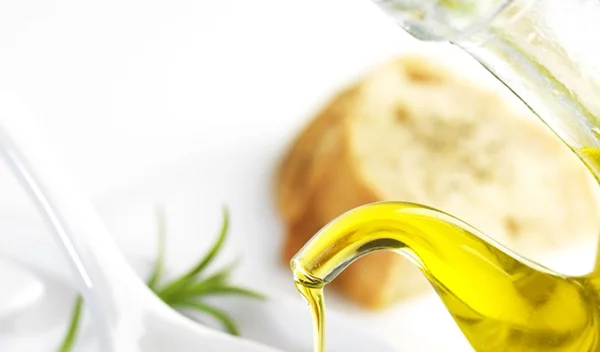 Μπορεί το ελαιόλαδο να μειώσει τον κίνδυνο εμφάνισης καρκίνου του μαστού;