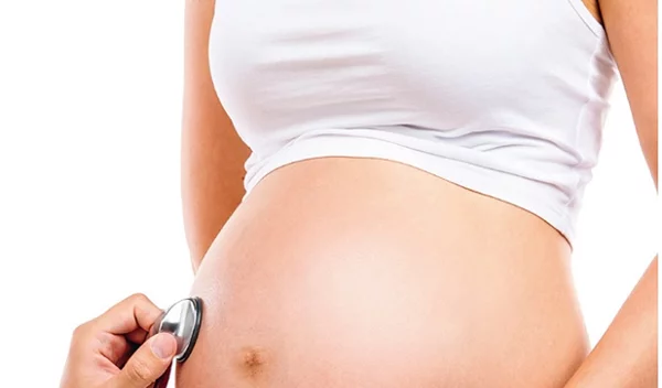 Οι βασικές εξετάσεις της εγκυμοσύνης ανά τρίμηνο (αναλυτικός οδηγός)