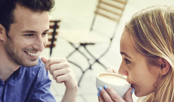 Γιατί η άνοιξη είναι η ιδανική εποχή για σχέσεις