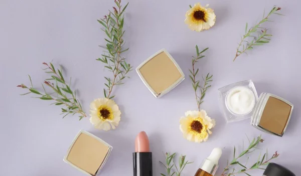 Ανοιξιάτικο νεσεσέρ: Τι κρατάς, τι πετάς και τι προσθέτεις;