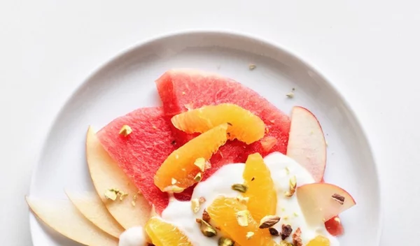 Τα 5 φρούτα με την περισσότερη –και τη λιγότερη– ζάχαρη