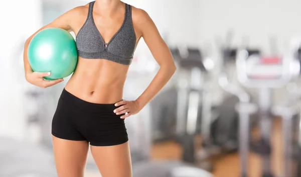 7 ασκήσεις pilates για σούπερ κορμί! (με εξοπλισμό!)