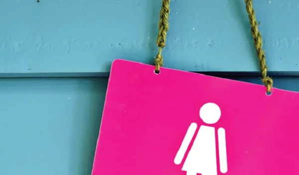 Πώς θα δυναμώσεις την κύστη, θα προλάβεις την ουρολοίμωξη και τι λέει το χρώμα των ούρων σου