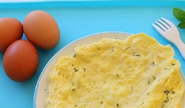 Πώς θα φάει το μωρό το αυγό; Κάν' το φριτάτα στον ατμό (ιδού η συνταγή)
