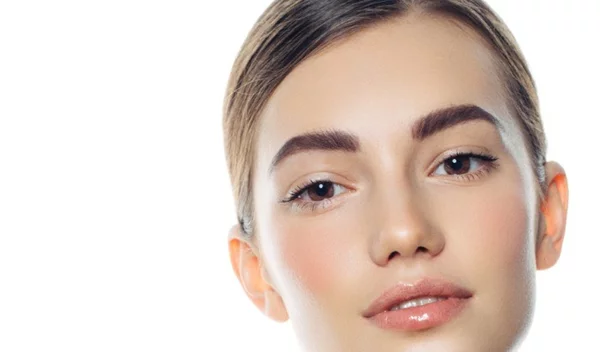 Πώς να αντιμετωπίσω τις κηλίδες στο πρόσωπο