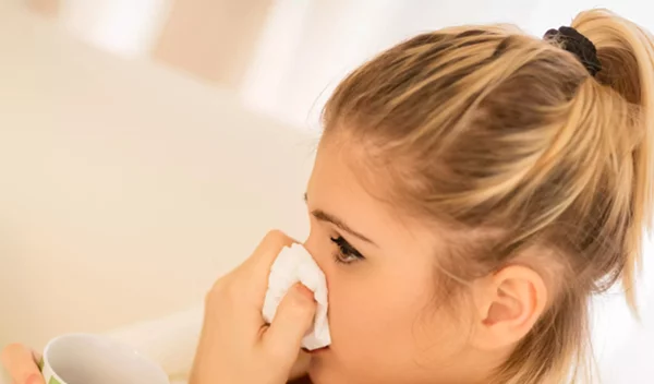 5 απλοί τρόποι για να νικήσεις το κρυολόγημα