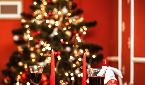 Θερμίδες Χριστουγέννων: Μελομακάρονο ή κουραμπιές; Ρύζι ή πατάτες; Ο διαιτολόγος Κ. Χαρδαβέλλας μας λέει τι να φάμε (και τι όχι)!