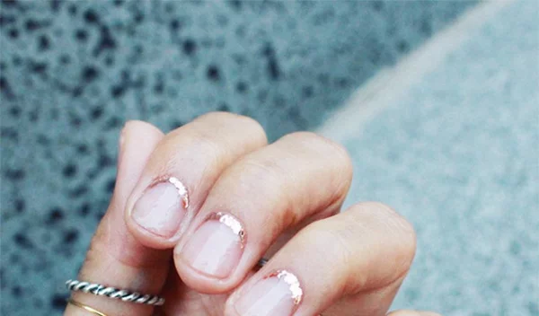8 υπέρκομψα μανικιούρ για να υιοθετήσεις τo minimal στυλ άψογα