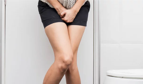 Έχεις συχνoουρία; Τα συμπτώματα, οι αιτίες και τι μπορείς να κάνεις