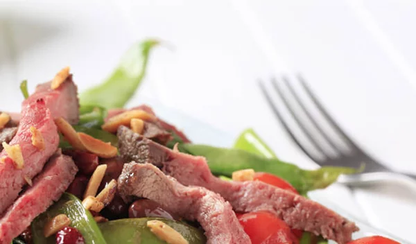 Συνταγή: Σαλάτα με πρωτεΐνη, ο δυνατός συνδυασμός της διατροφής σου