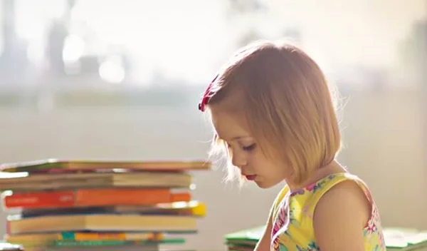 Το Παιδικό Βιβλίο γιορτάζει και σε καλεί στο party του!