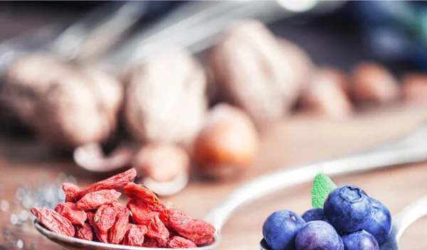 6 super τροφές που χρειάζεται να τρως κάθε μέρα για την καλή υγεία της καρδιάς