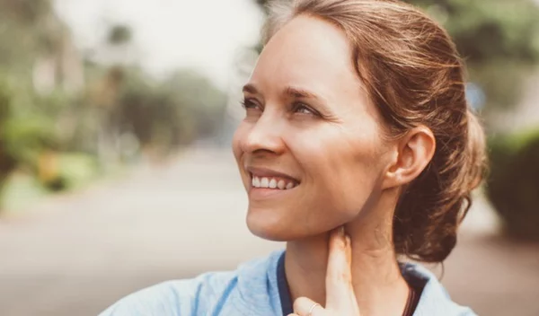 6 κινήσεις για γενικό τσεκάπ υγείας στο σπίτι (γίνεται σε μόλις 10 λεπτά!)