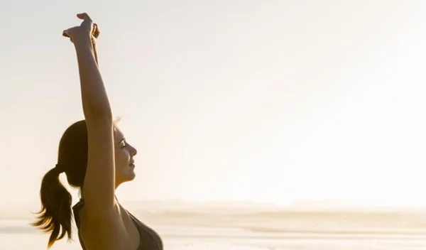 Βίντεο: Ασκήσεις για όλο το σώμα με μπουκάλια γεμάτα με άμμο από την trainer