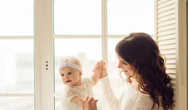 Οι γονείς θα μπορούν να δουλεύουν part time τα 12 χρόνια που μεγαλώνουν τα παιδιά τους