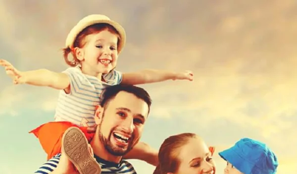 Ποιους μπορεί να προσβάλλει η μηνιγγίτιδα, ποιες ηλικίες προτιμά και γιατί είναι απαραίτητο εμβόλιο;