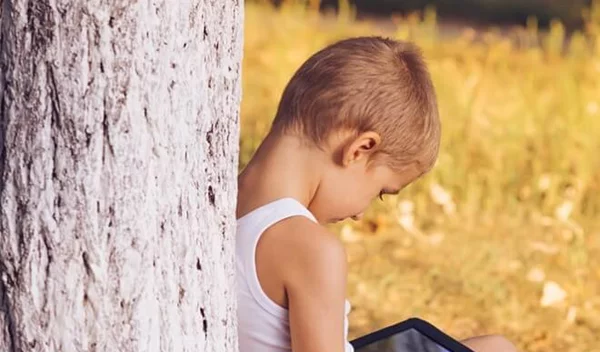 Νέα προειδοποίηση της ΕΛ.ΑΣ. για το επικίνδυνο διαδικτυακό παιχνίδι «Μπλε Φάλαινα»