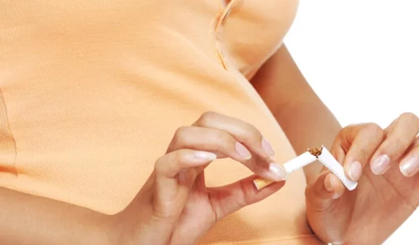 Το κάπνισμα μπορεί να προκαλέσει βλάβες ακόμα και στο ήπαρ του εμβρύου