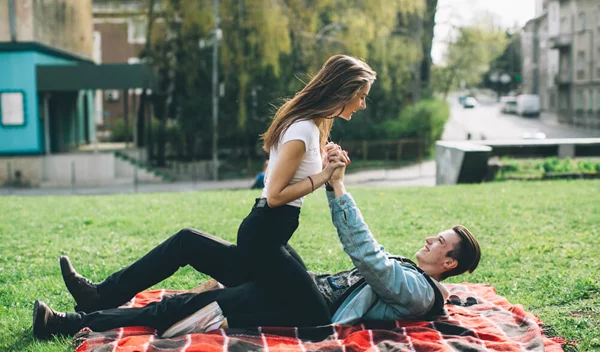 9 περίεργα πράγματα που ανάβουν τους άνδρες