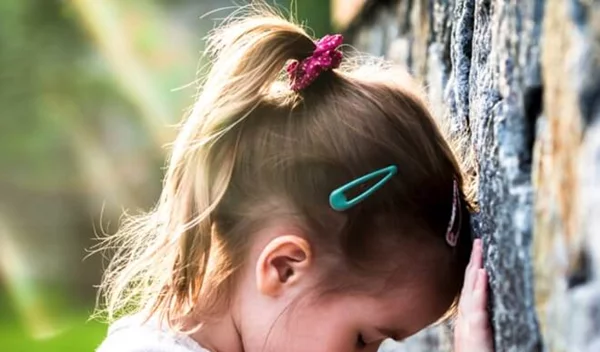 1 στους 5 ανηλίκους θα βιώσει κάποιο περιστατικό σεξουαλικής βίας στην Ελλάδα