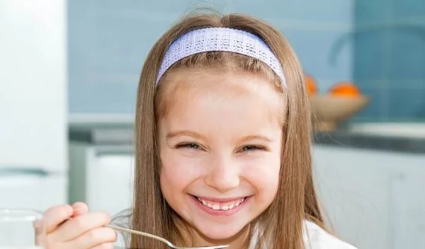 32 ερωτήσεις για την παιδική διατροφή (και άλλες τόσες απαντήσεις)