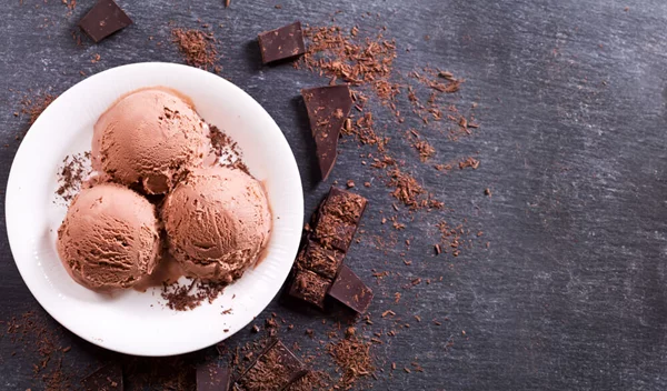 Shape Tested: Παγωτό σοκολάτα χωρίς ζάχαρη, με λίγα λιπαρά και τυρί κότατζ