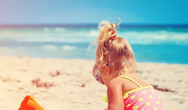 «Σιγά μη λείπει στο παιδί μου βιταμίνη D...» Κι αν όμως λείπει;