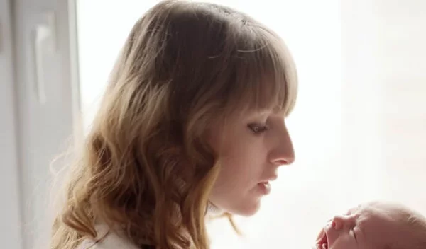 Είναι κολικός; Και αν ναι, πώς θα βοηθήσεις το μωρό σου