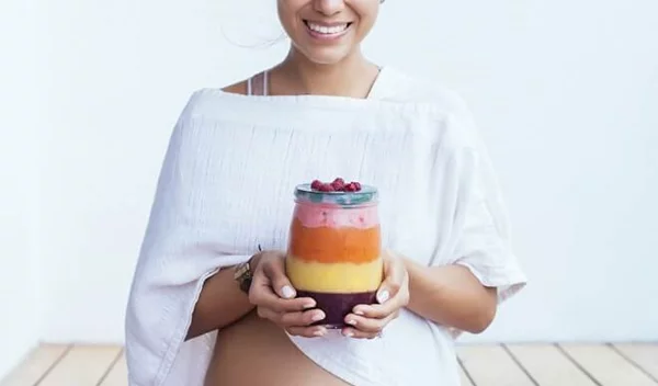 Τα πολλά γλυκά στην εγκυμοσύνη αυξάνουν τον κίνδυνο αλλεργίας και άσθματος για το μωρό