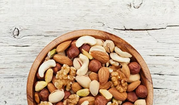 Οι πιο υγιεινοί ξηροί καρποί και με τι είναι καλύτερο να τους συνδυάσουμε