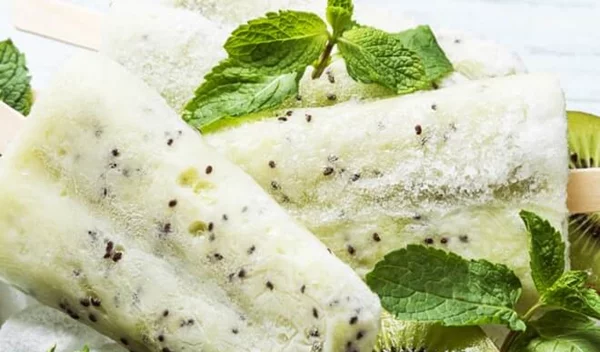 Οι 4 υγιεινές λιχουδιές για το καλοκαίρι: Παγωτό μπανάνα, πίτσα καρπούζι, γρανίτα γιαουρτιού και άλλες ιδέες!