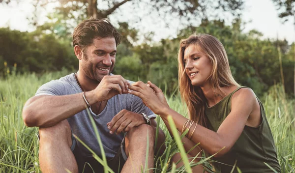 Επανασύνδεση με πρώην; Πριν το κάνεις σκέψου αυτά!
