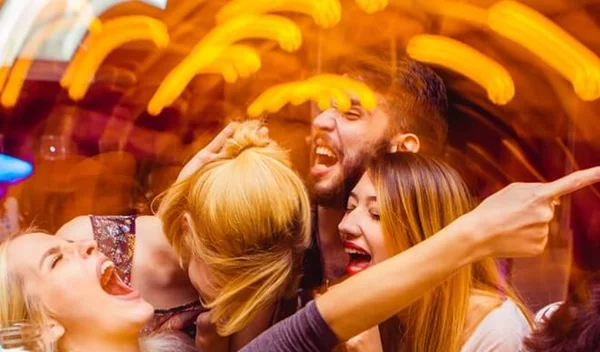 Έχεις μια τοξική φίλη; Kάνε στον εαυτό σου αυτές τις 10 ερωτήσεις