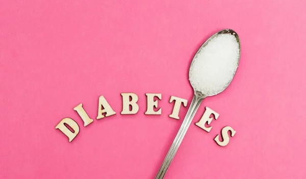 Μπήκαμε στο MyDiabetes.gr και βρήκαμε πώς θα ελέγχεις αποτελεσματικά τις αυξομειώσεις σακχάρου σε συνεργασία με το γιατρό σου