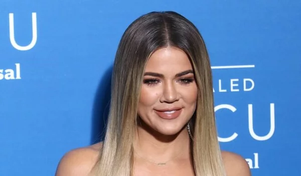 Έτσι ανακοίνωσε η Khloe Kardashian την εγκυμοσύνη της: Η φωτογραφία της φουσκωμένης της κοιλιάς