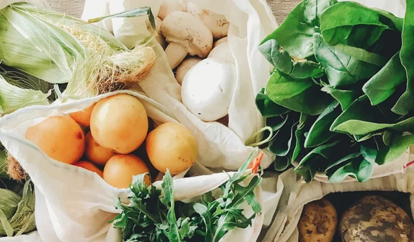 Οδηγός: Φρέσκα φρούτα και λαχανικά εποχής στην Ελλάδα (Ποια βγαίνουν κάθε μήνα)