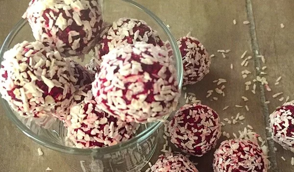 #healthyvalentine: 2 γλυκές συνταγές με παντζάρι από το διαιτολόγο Μάνο Δημητρούλη