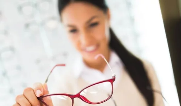 Τι πρέπει να γνωρίζεις για την κληρονομική οπτική νευροπάθεια Leber