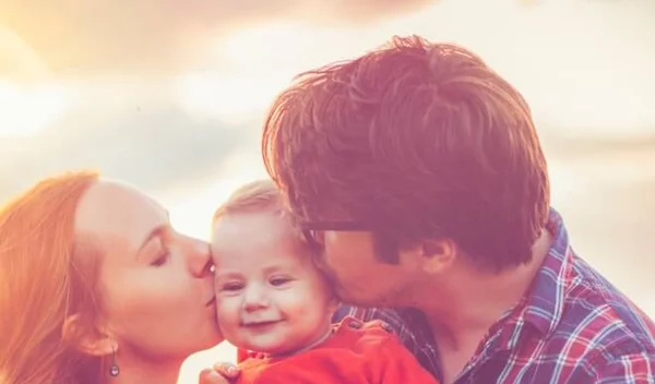 Οικογενειακή Διαμεσολάβηση: Όσα πρέπει να ξέρεις για τη μέθοδο επίλυσης οικογενειακών διαφορών