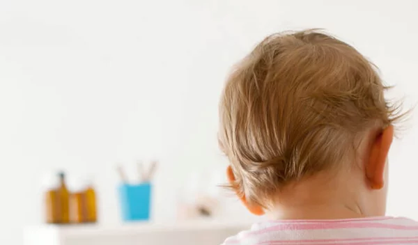 Μηνιγγίτιδα Β: Να κάνεις το εμβόλιο στο παιδί ή όχι;