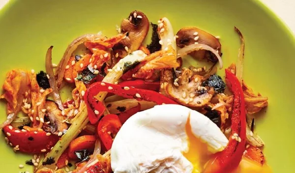 ShapeTaperaki πρωτεΐνης με σουσαμένια λαχανικά και αβγό!