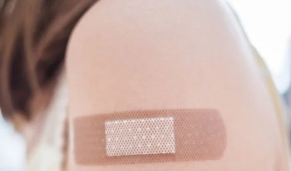 Προκαλούν τα εμβόλια αυτισμό; Μύθοι και αλήθειες για τους εμβολιασμούς που πρέπει να γνωρίζεις