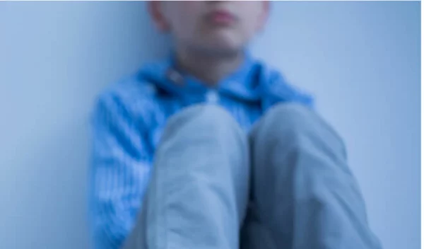 Πώς στηρίζουμε τα παιδιά στις φυσικές καταστροφές: Τα παιδιά που το έζησαν και τα παιδιά που είδαν τραγικές εικόνες στην τηλεόραση