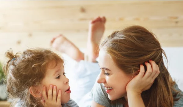 Πώς μεγαλώνουμε σνομπ παιδιά χωρίς να το καταλαβαίνουμε