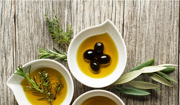Μπορούν 5 ελιές τη μέρα να ρίξουν τη χοληστερίνη;
