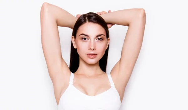 Κρυολιπόλυση: Τι είναι, τι υπόσχεται, πότε θα δεις αποτέλεσμα;